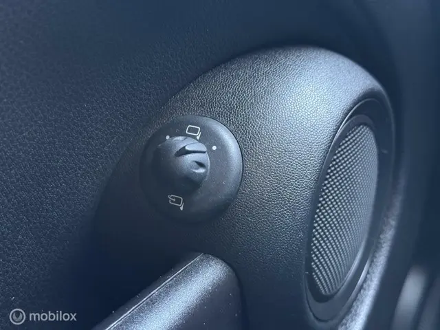 MINI Cooper Cabrio 1.6 Chili 2012 Benzine 22