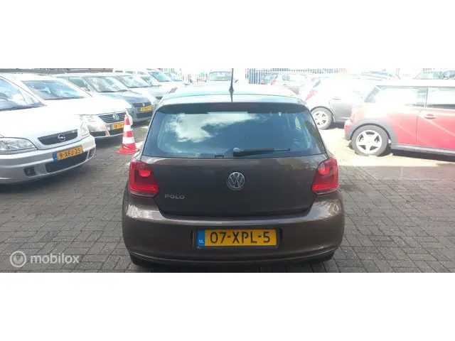 Volkswagen Polo 1.2 Easyline 2012 Benzine 16
