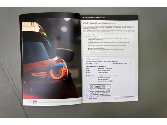 Mazda 2 1.5 90pk Automaat Signature 2020 Benzine 38