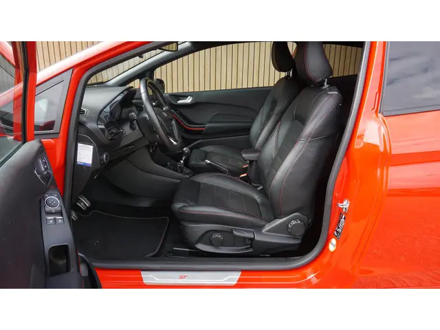 Ford Fiesta 1.0 126pk EcoBoost ST-Line 3Drs 2018 Benzine 7