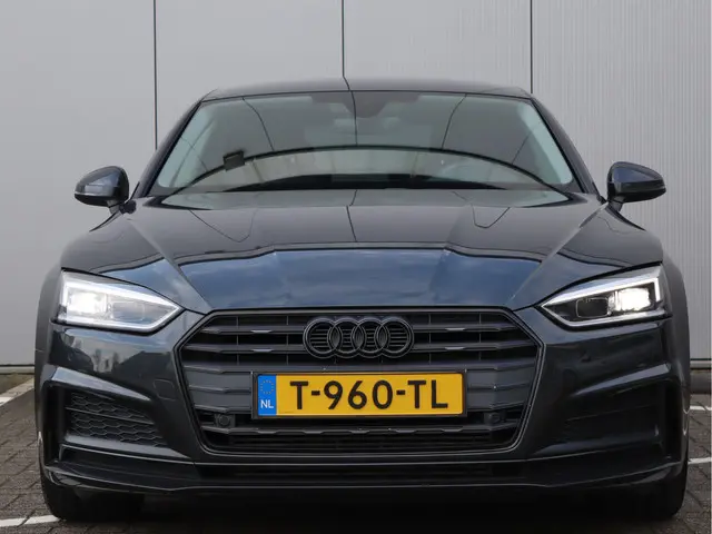 Audi A5 Sportback 35 TFSI S-line Black 2019 Benzine 6
