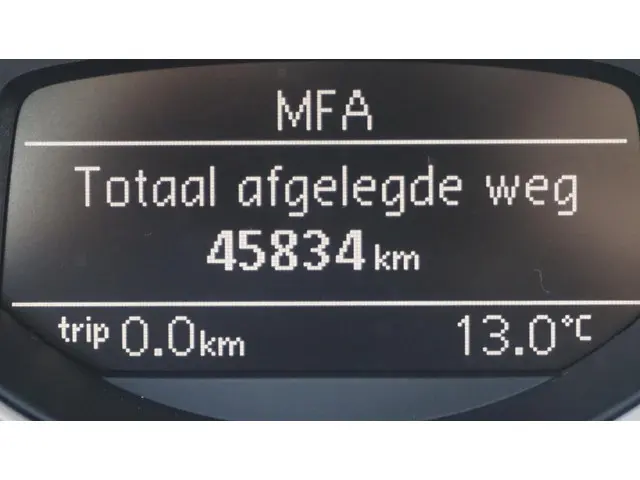 Volkswagen up! 1.0 BMT move up! 5 drs Airco 2021 Benzine 6
