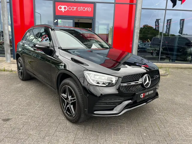 Mercedes-Benz GLC 3