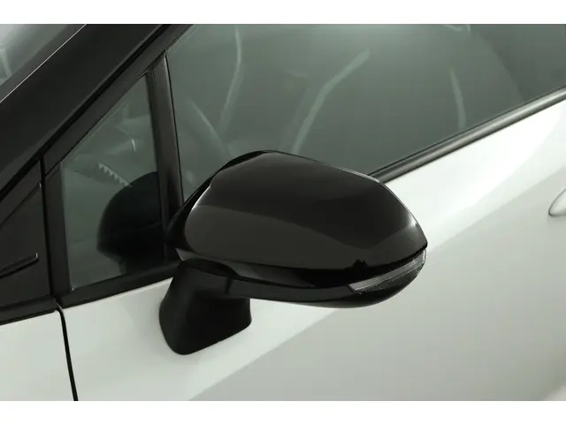 Toyota Corolla 1.8 Hybrid GR-Sport 2022 Hybride Benzine 35