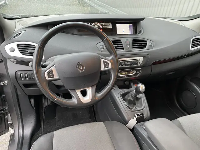 Renault Grand Scénic 1.2 TCe Collection 7p. 2013 Benzine 4