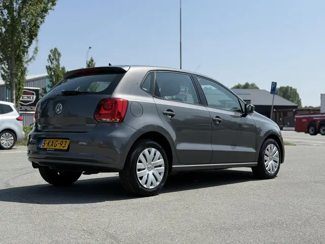 Volkswagen Polo 1.2 TSI BlueMotion Edition 2013 Benzine 6