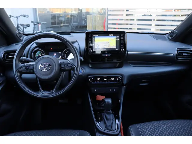 Toyota Yaris 1.5 Hybrid Executive 2020 Hybride Benzine 33