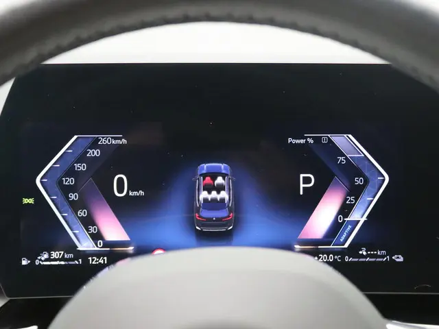 BMW X1 xDrive25e 2024 Hybride Benzine 17