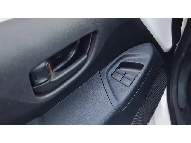 Toyota Aygo 1.0 VVT-i x-fun 2018 Benzine 16