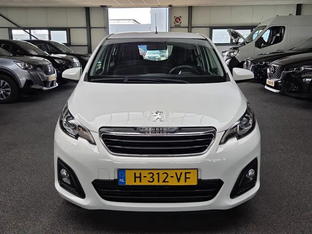 Peugeot 108 1.0 e-VTi Active 2020 Benzine 8
