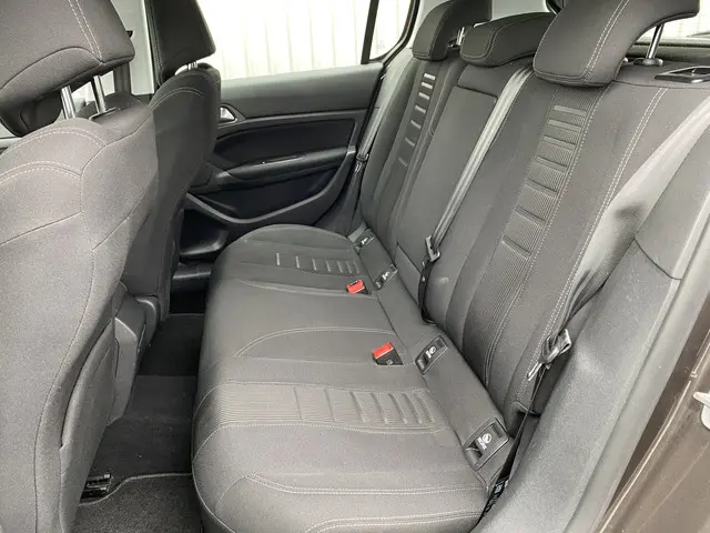 Peugeot 308 1.6 THP Blue Lease 2013 Benzine 6