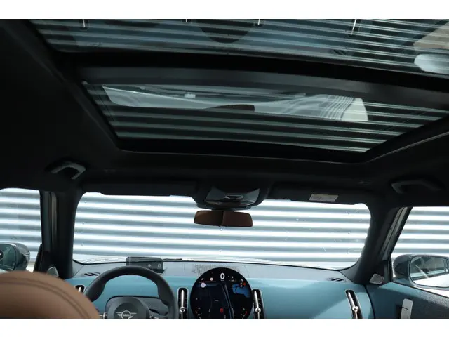 MINI Countryman C 2024 Benzine 33