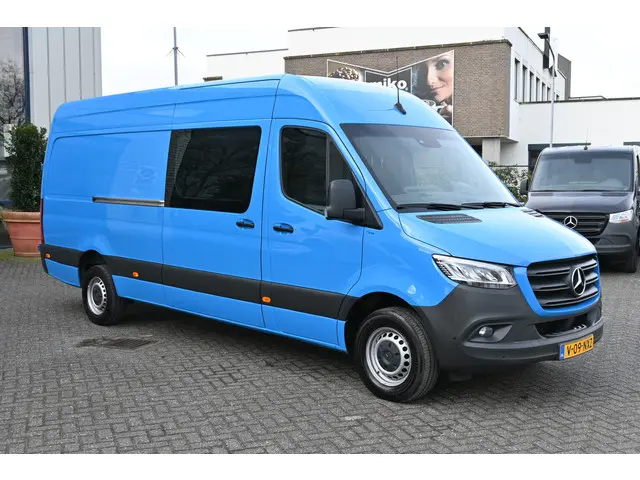 Mercedes-Benz Sprinter 319 CDI L3H2 2022 Diesel 10
