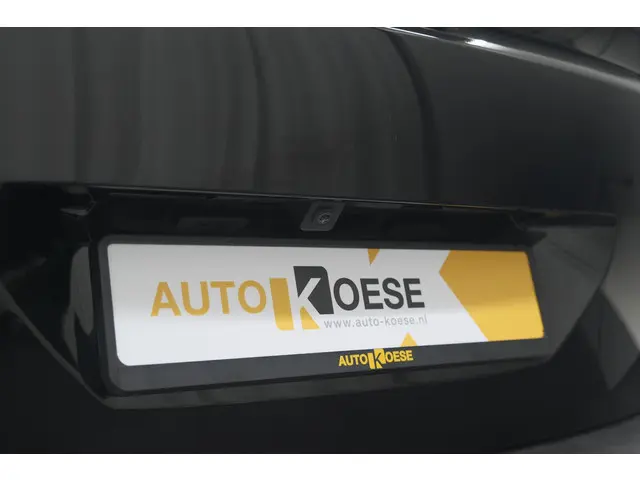 Peugeot 5008 PureTech 130 EAT8 Active Pack 2023 Benzine 23
