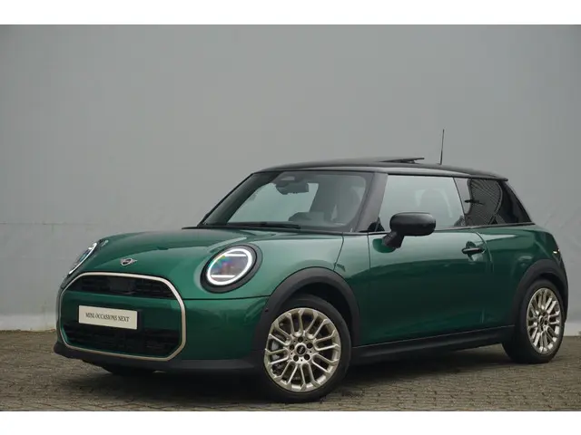 MINI 3-Deurs Cooper C 2024 Benzine 31