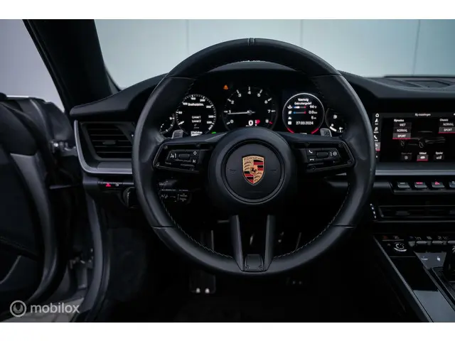 Porsche 911 3.0 Carrera 2020 Benzine 48