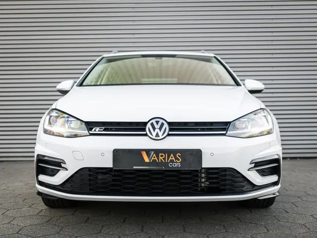 Volkswagen Golf 1.5 TSI Highline Business R 2019 Benzine 5