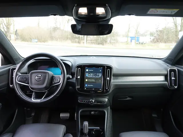 Volvo XC40 Recharge P8 AWD R-Design 2020 Elektrisch 19