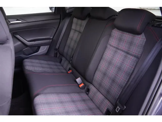 Volkswagen Polo 2.0 TSI GTI 2024 Benzine 8