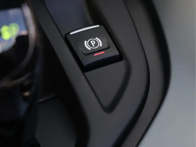 BMW i8 Roadster 1.5 2019 Hybride Benzine 70