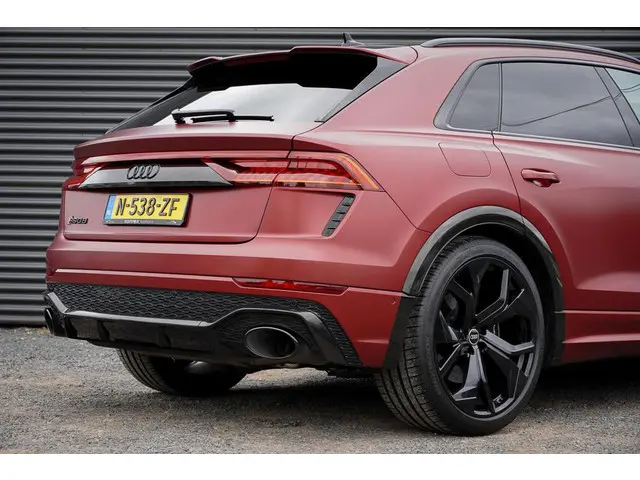 Audi RSQ8 4.0 TFSI Q8 quattro 2021 Benzine 42