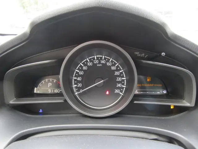 Mazda 3 2.0 SkyActiv-G 120 TS+ automaat 2017 Benzine 24