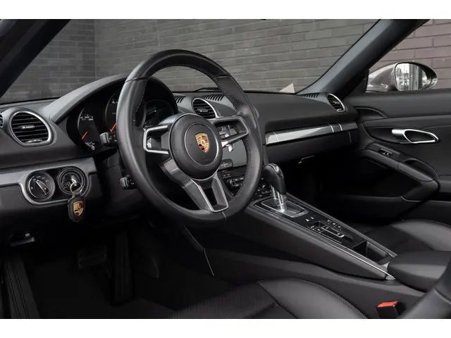 Porsche 718 Boxster | 300pk | PDK 2018 Benzine 7