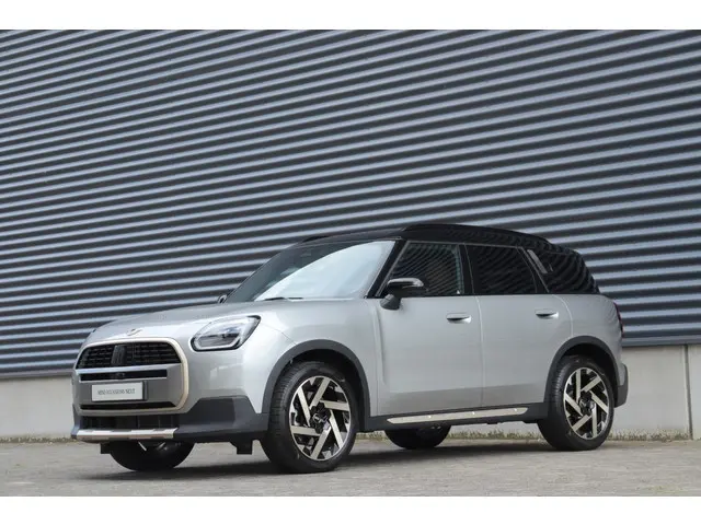 MINI Countryman C 2024 Benzine 37