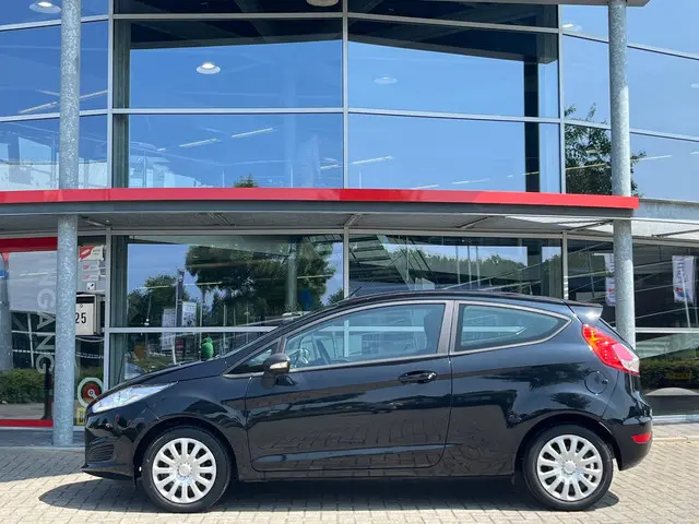 Ford Fiesta 1.0 Style 2015 Benzine 2