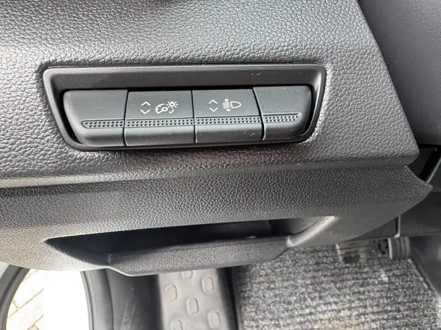 Renault Trafic 2.0 dCi 150 EDC L2H1 DC Luxe 2023 Diesel 22