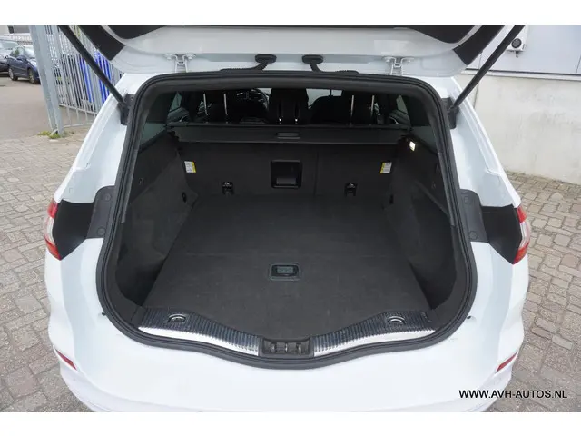 Ford Mondeo Wagon 1.5 ST Line 2018 Benzine 8