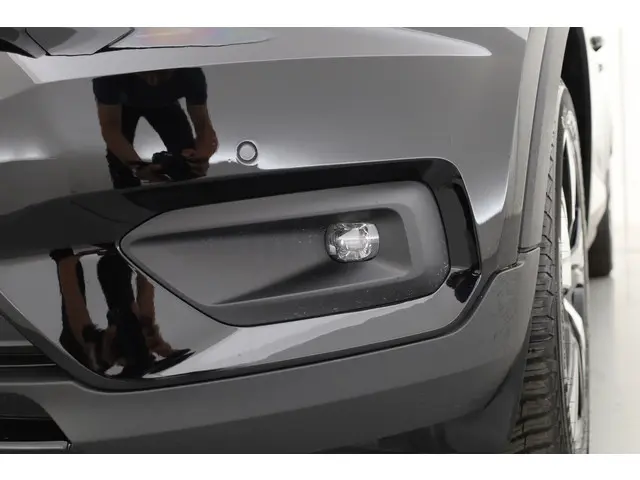 Volvo XC40 T5 Recharge R-Design 2022 Hybride Benzine 35
