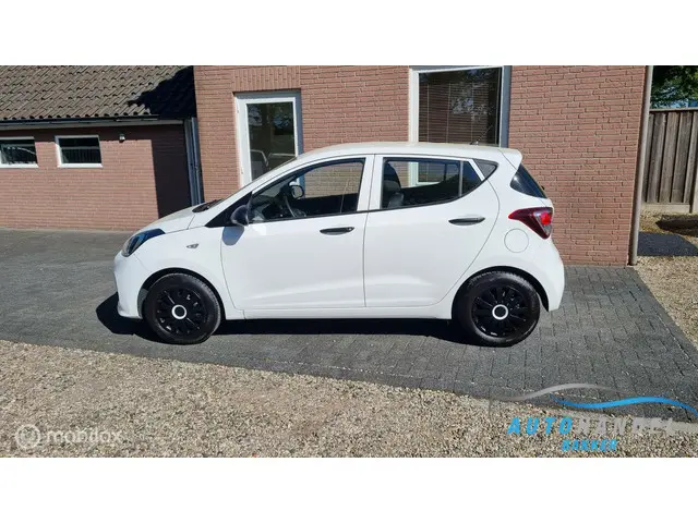 Hyundai i10 2