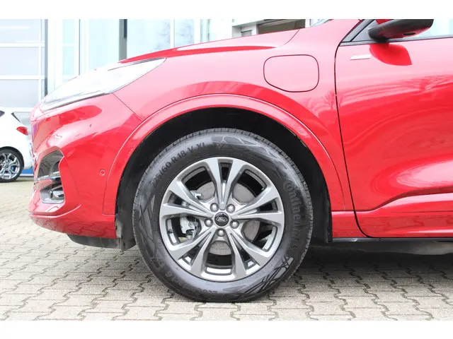 Ford Kuga 2.5 PHEV ST-Line X 2024 Hybride Benzine 42