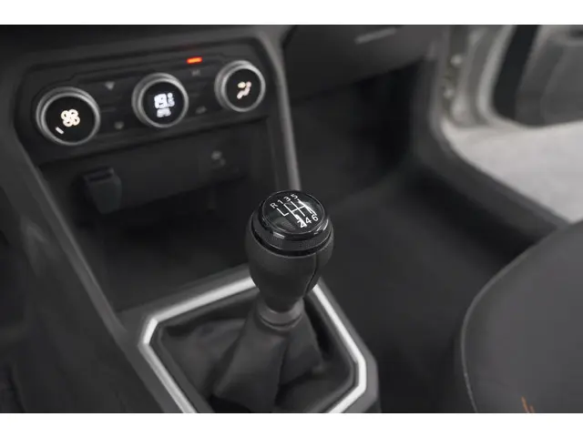 Dacia Sandero Stepway TCe 90 Expression 2024 Benzine 41
