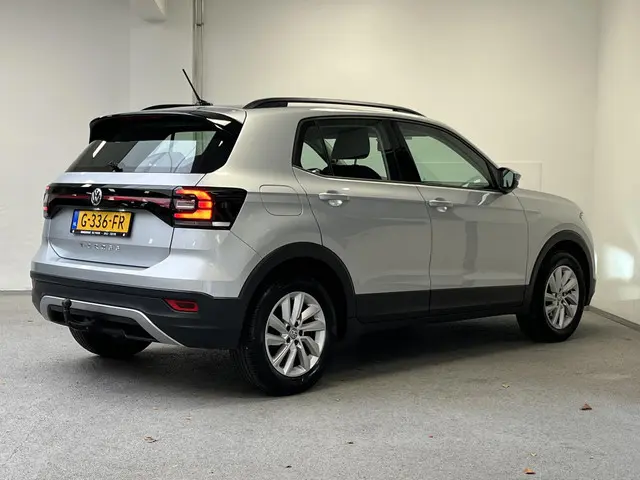 Volkswagen T-Cross 2