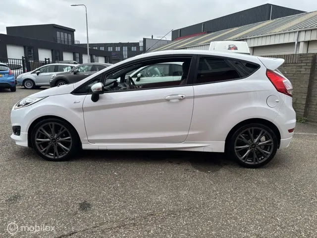 Ford Fiesta 1.0 EcoBoost ST Line 2016 Benzine 8