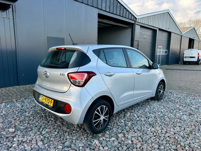 Hyundai i10 1.0i Comfort 2019 Benzine 3