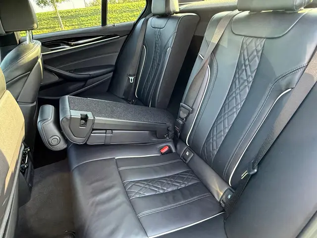 BMW 5 Serie M550d xDrive High Executive 2020 Diesel 16