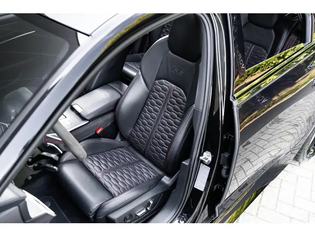 Audi RS6 A6 Avant TFSI quattro 2020 Benzine 45