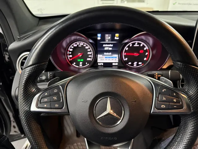 Mercedes-Benz GLC Coupé 300 4MATIC 2018 Benzine 15