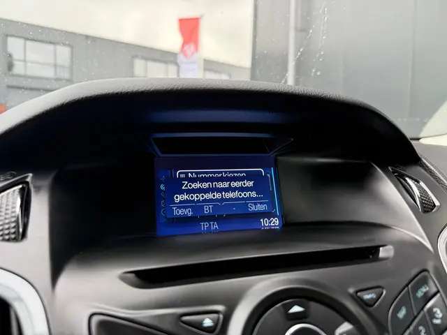 Ford Focus Wagon 1.0 EcoBoost Edition Plus 2014 Benzine 23