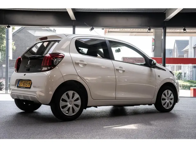 Peugeot 108 1.0 e-VTi Active 2019 Benzine 3