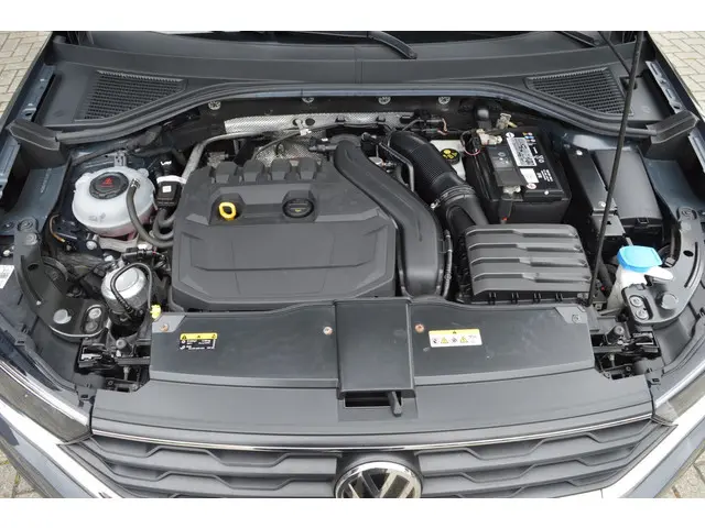 Volkswagen T-Roc 1.5 TSI Style Business 2020 Benzine 10
