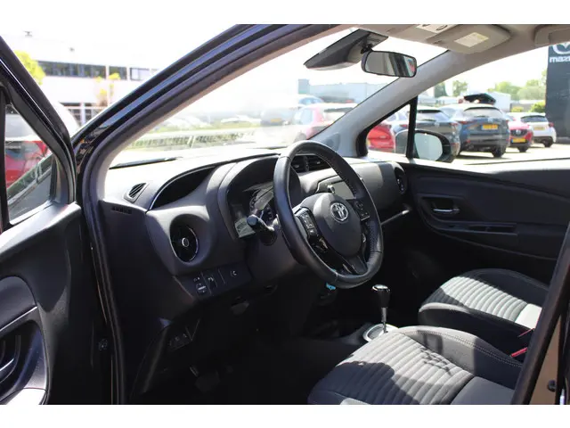 Toyota Yaris 1.5 VVT-i Aspiration 2018 Benzine 11