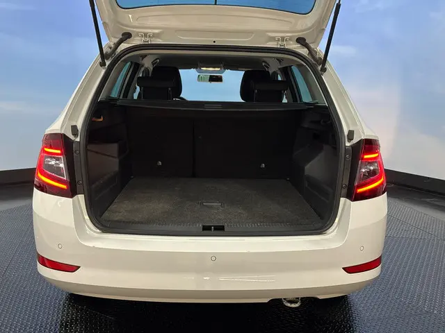 Škoda Fabia Combi 1.0 TSI Ambition 2021 Benzine 25