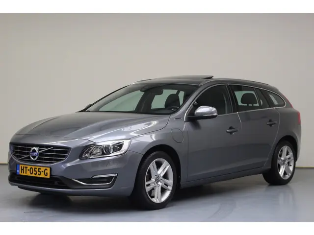 Volvo V60 2.4 D6 Twin Engine Summum 2015 Hybride Diesel