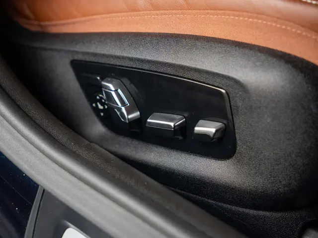 BMW 5 Serie Sedan 540i xDrive 2019 Benzine 19