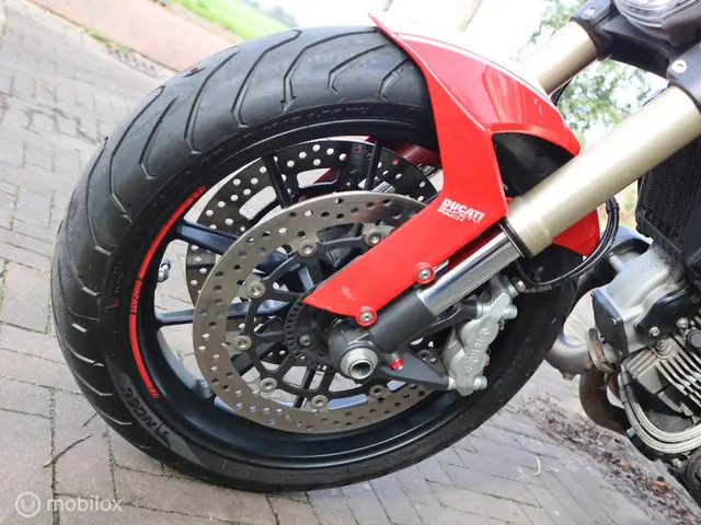 Ducati Monster 1100 EVO 2013 Benzine 13