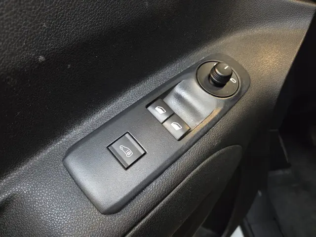 Opel Combo 1.5D L2H1 Edition 2019 Diesel 18